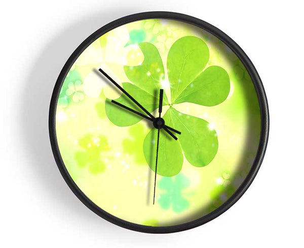 Magic Clover Clock - Wallart-Direct UK