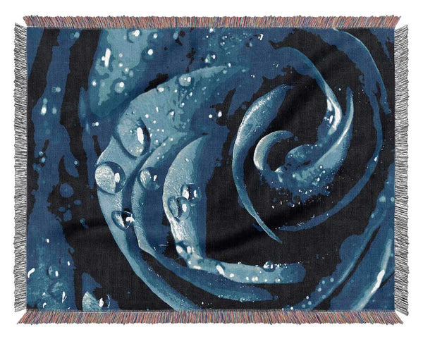 Wet Drops Blue Rose Woven Blanket