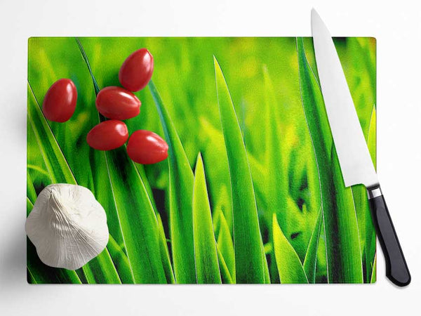 Green Leaf Shafts Glass Chopping Board