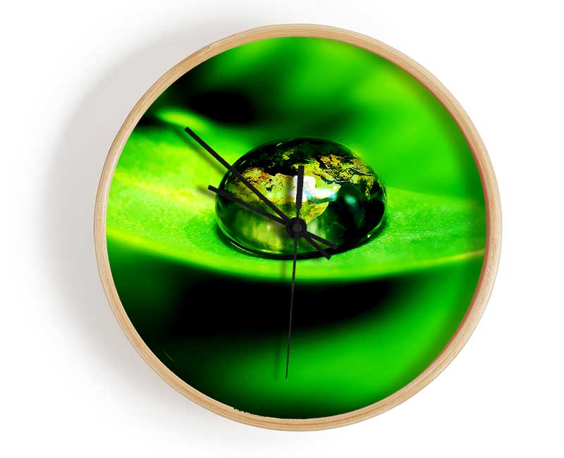 Green Leave Water Droplet Clock - Wallart-Direct UK