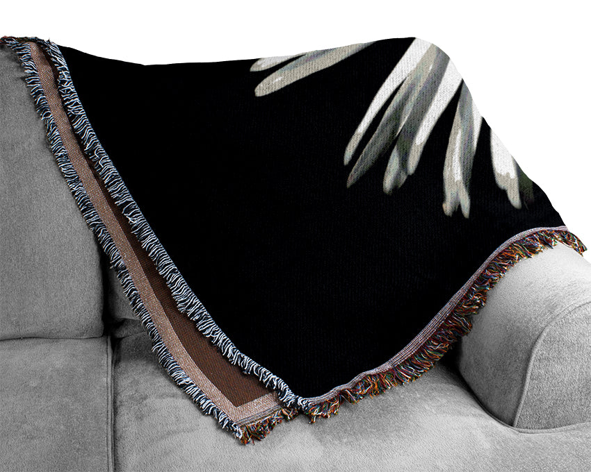 White Daisy Sunlight Woven Blanket