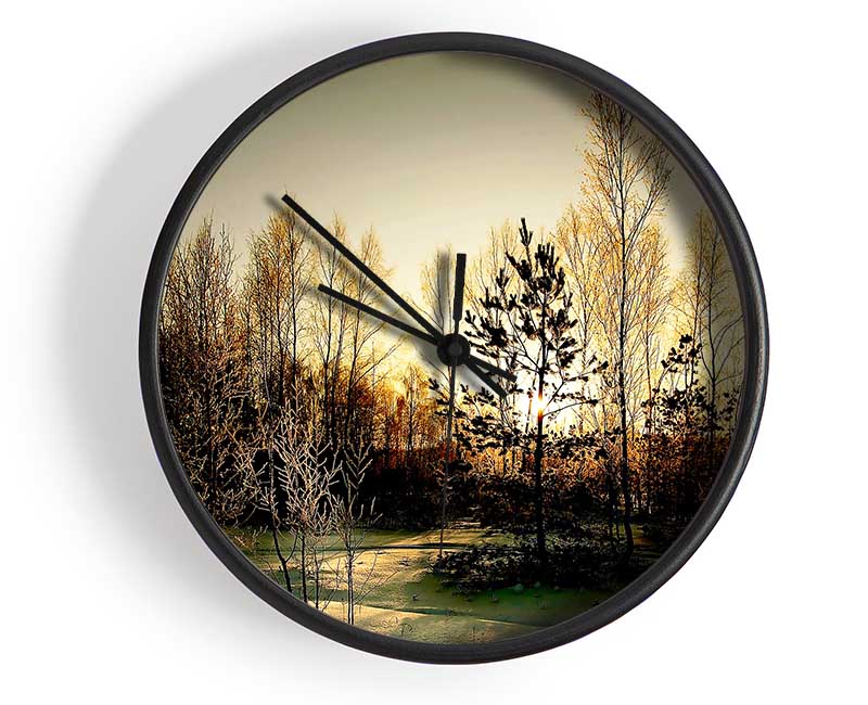 Trees Shadow Winter Clock - Wallart-Direct UK