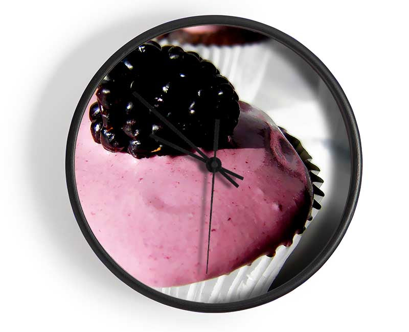 Blackberry Cupcake Clock - Wallart-Direct UK