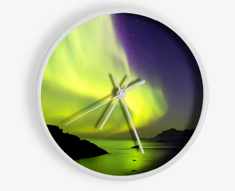 Northern Lights River Flow Clock - Wallart-Direct UK