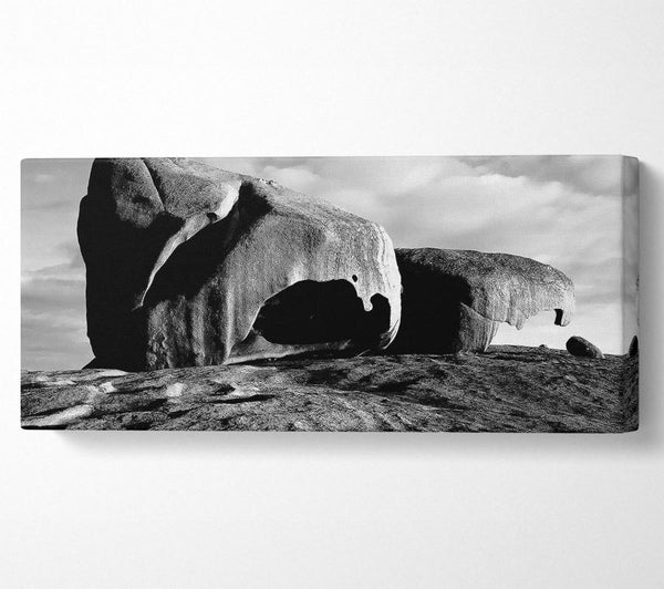 Felsbrocken auf dem Dach der Welt B n W
