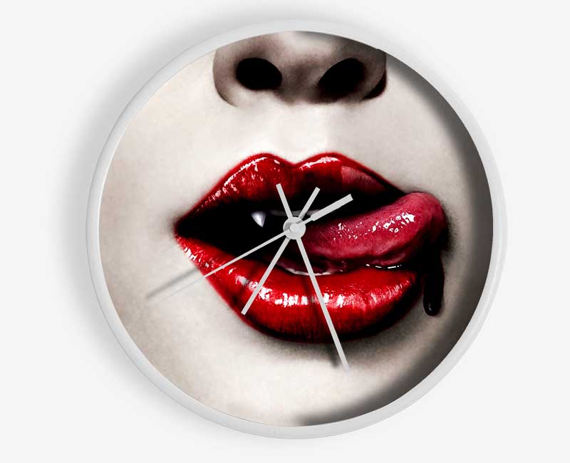 Vampire Lips Clock - Wallart-Direct UK