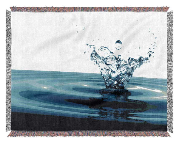 Flow Of The Splash Woven Blanket