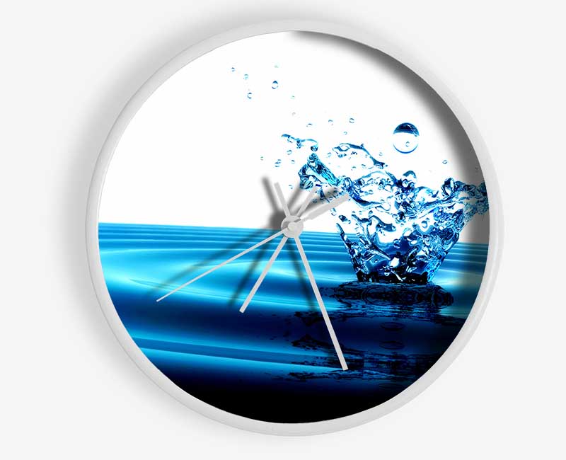 Flow Of The Splash Clock - Wallart-Direct UK
