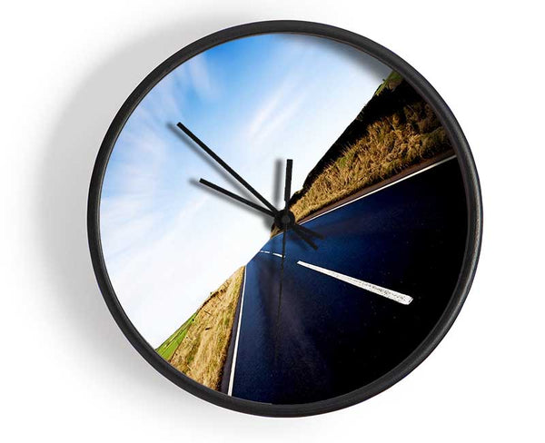Vertical Road Horizon Clock - Wallart-Direct UK