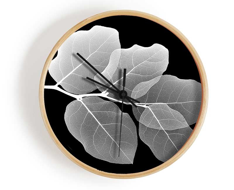 Winter Leaf Clock - Wallart-Direct UK