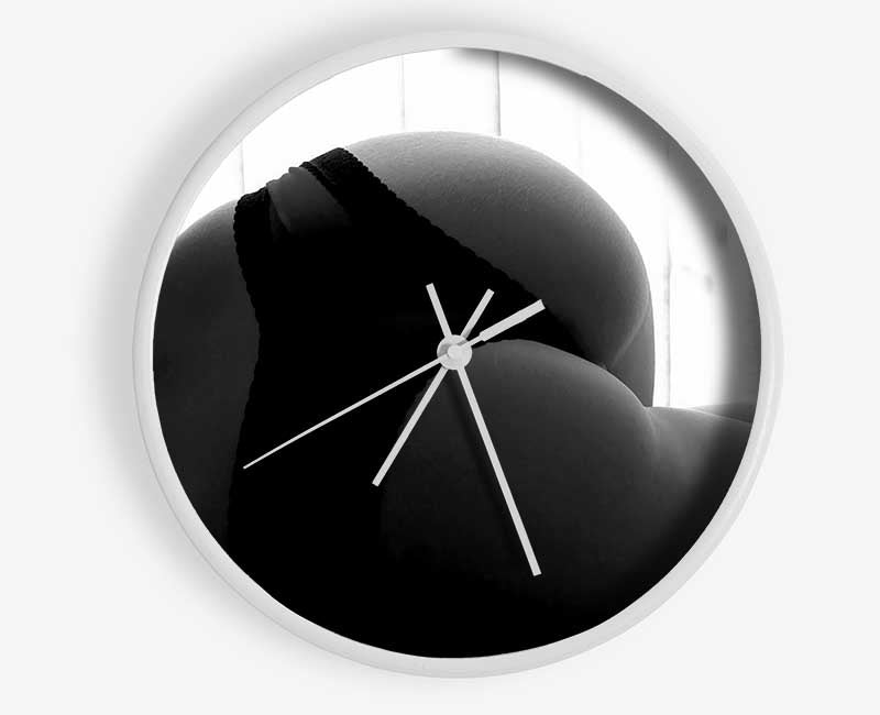 Shape Of A Woman Clock - Wallart-Direct UK