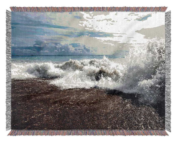 The Oceans Pull Woven Blanket