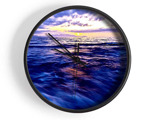 Skyline Of The Blue Ocean Clock - Wallart-Direct UK
