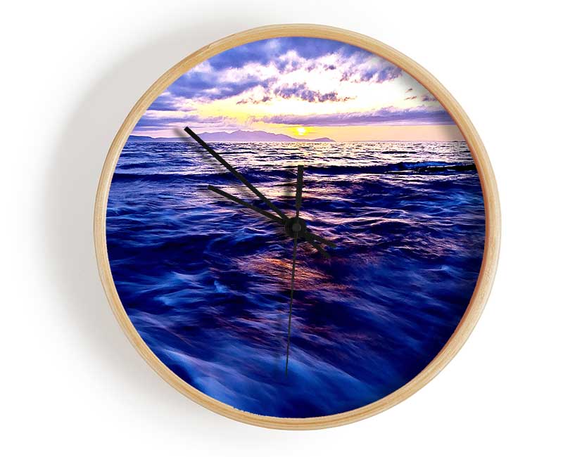 Skyline Of The Blue Ocean Clock - Wallart-Direct UK