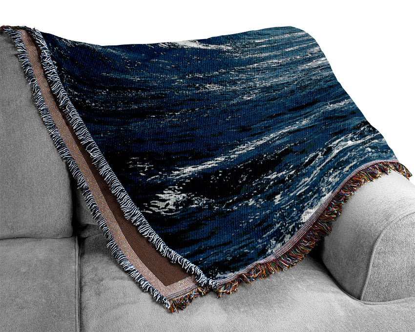 Ocean Waves Woven Blanket