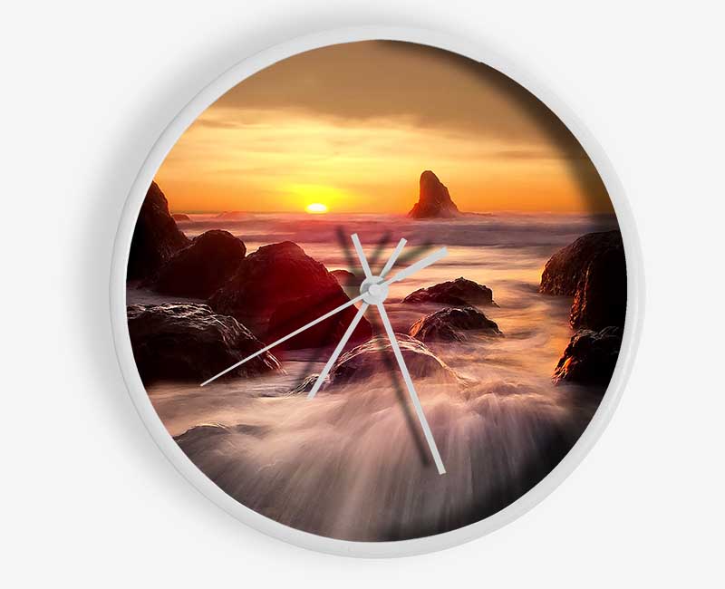 Ocean Waves Spilling On The Rocks Clock - Wallart-Direct UK