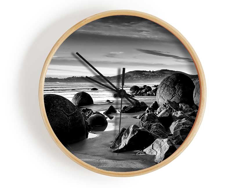 Rocks On A Beach Clock - Wallart-Direct UK