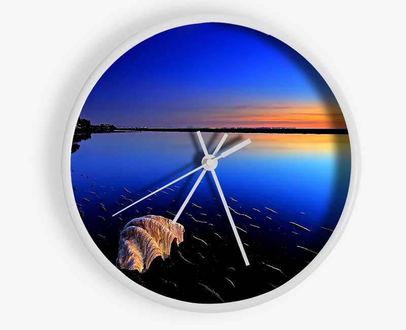 Shell On The Deep Blue Ocean Clock - Wallart-Direct UK