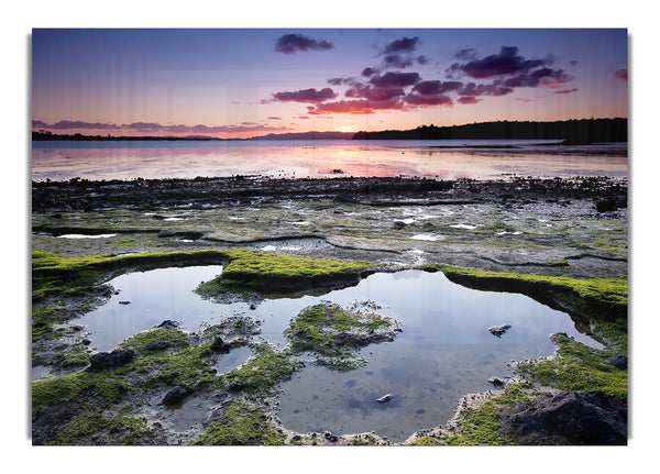 Sonnenaufgang am fernen Meer