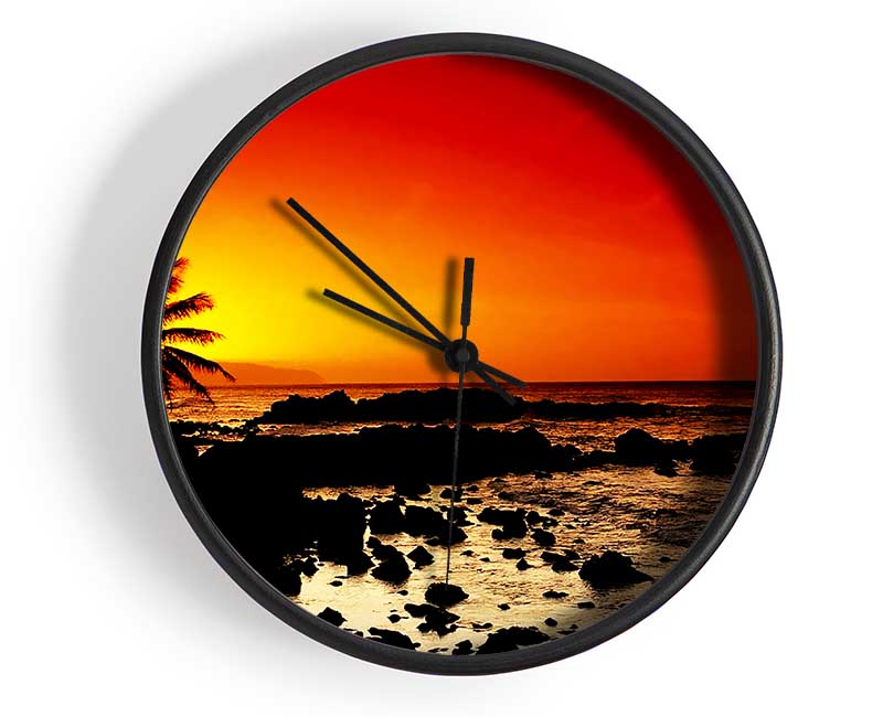 Stunning Palm Tree Ocean Rocks Clock - Wallart-Direct UK