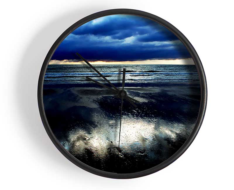 Reflections Of The Ocean Storm Clock - Wallart-Direct UK