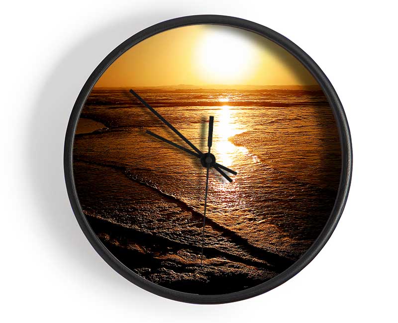 The Reflections Of The Ocean Sun Clock - Wallart-Direct UK