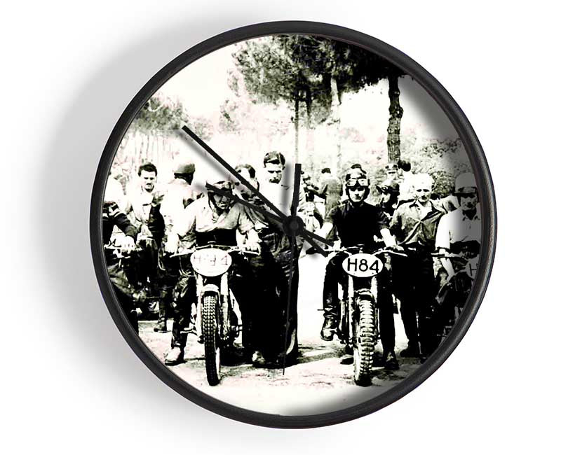 Vintage Motorcross Before The Gun Clock - Wallart-Direct UK