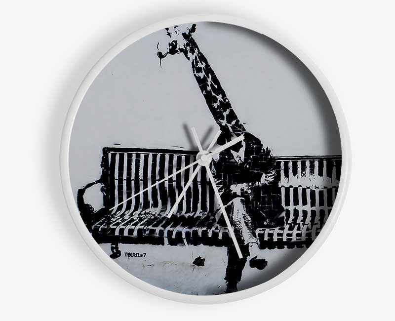 Giraffe Graffiti Clock - Wallart-Direct UK