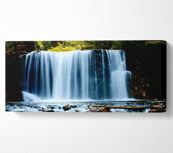 Wasserfall Baumkronen