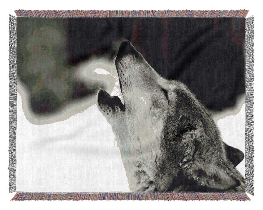 Wolf Howl Woven Blanket
