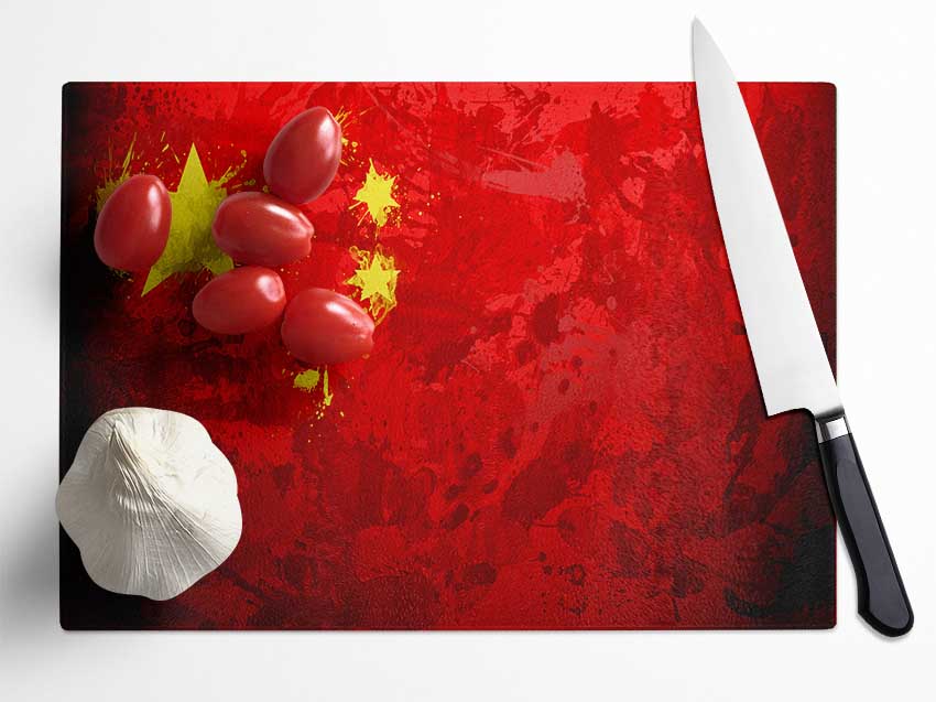 China Flag Grunge Glass Chopping Board