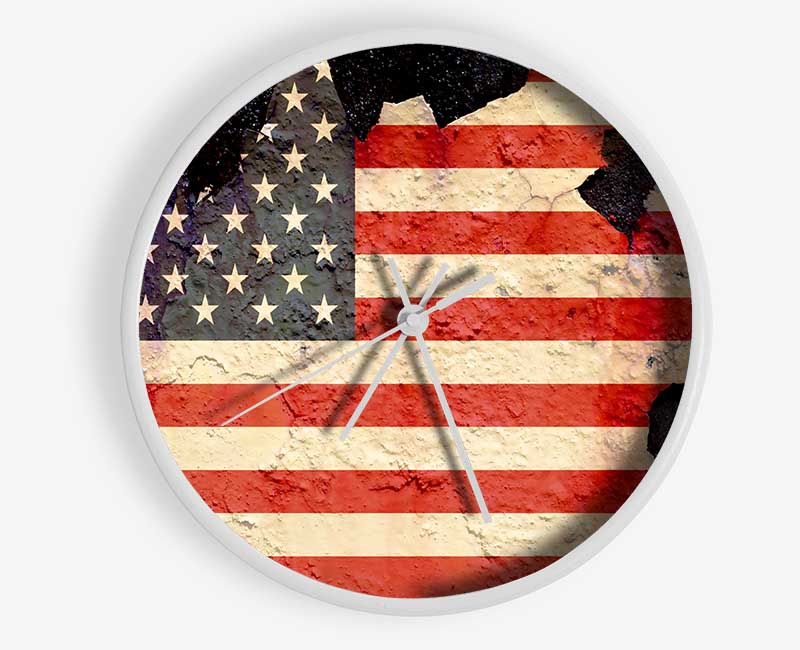 American Flag Cracked Clock - Wallart-Direct UK