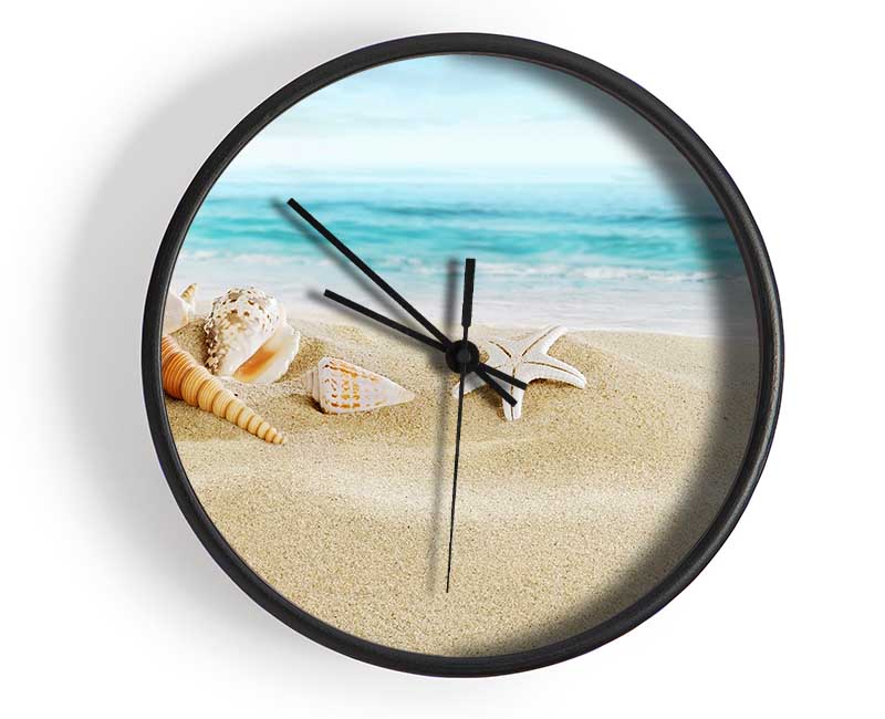 Beautiful Ocean Shells Clock - Wallart-Direct UK
