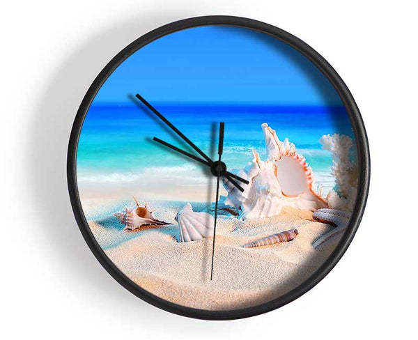 Perfect Ocean Shells Clock - Wallart-Direct UK