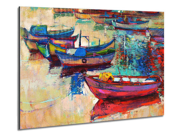 Bunte Boote auf dem Wasser