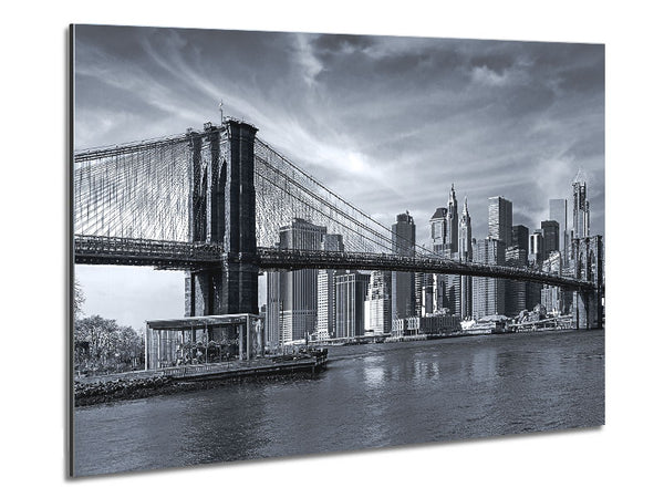 Schwarz-weiße Brücke über New York