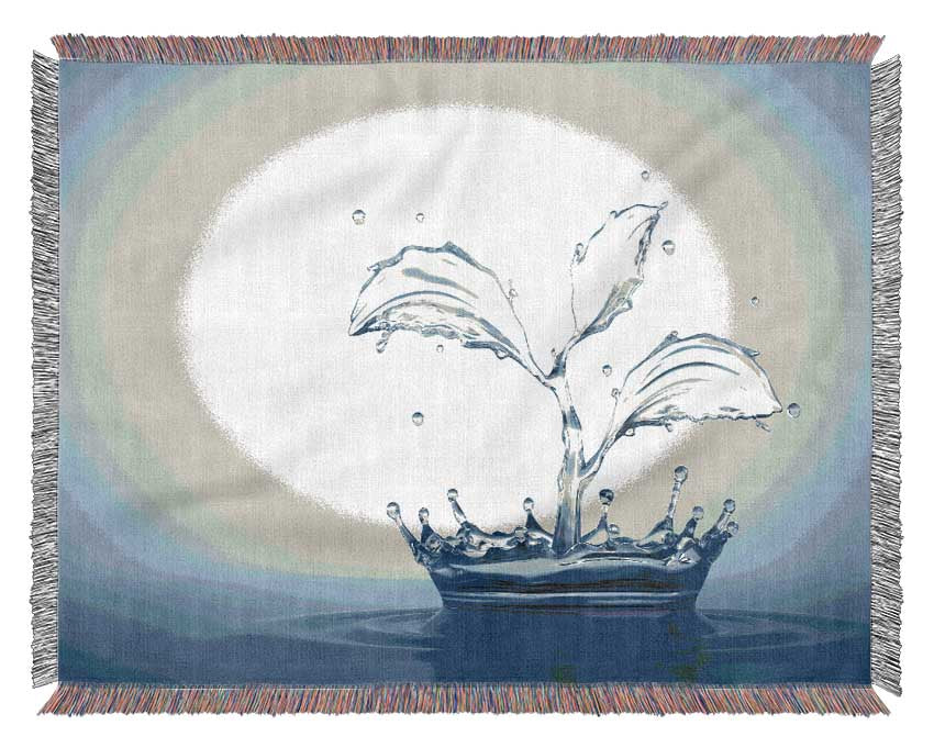 Water splash plant Woven Blanket