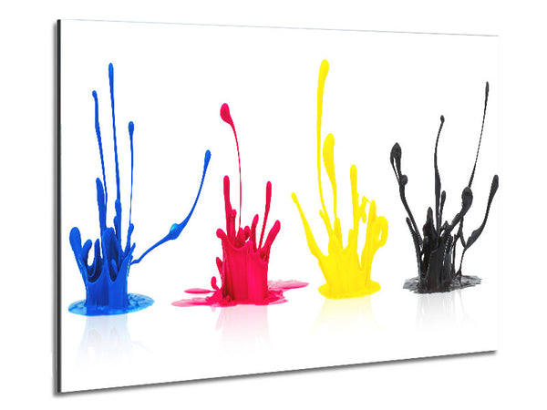 Vier Spritzer Tinte
