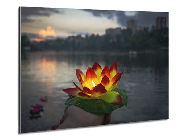 Blumenkerze mit Stadtblick