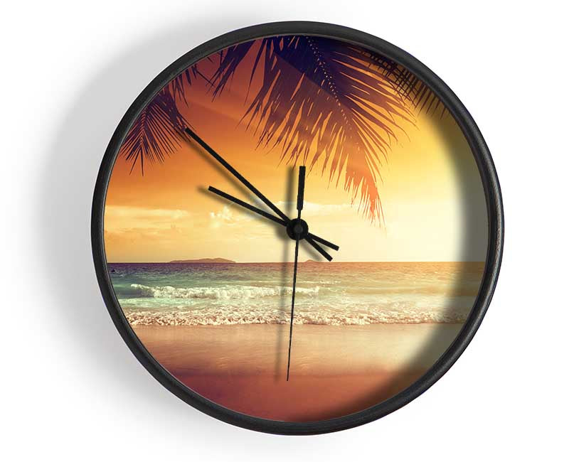 Dreamy sunny break Clock - Wallart-Direct UK