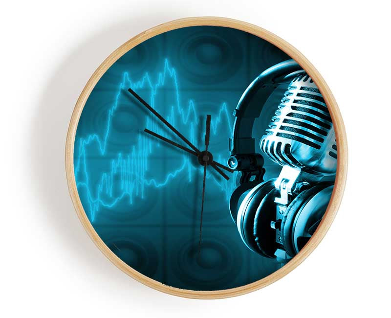 Old Microphone soundwaves Clock - Wallart-Direct UK