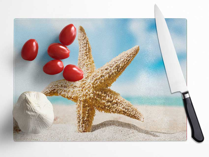 Starfish in detail sands Glass Chopping Board