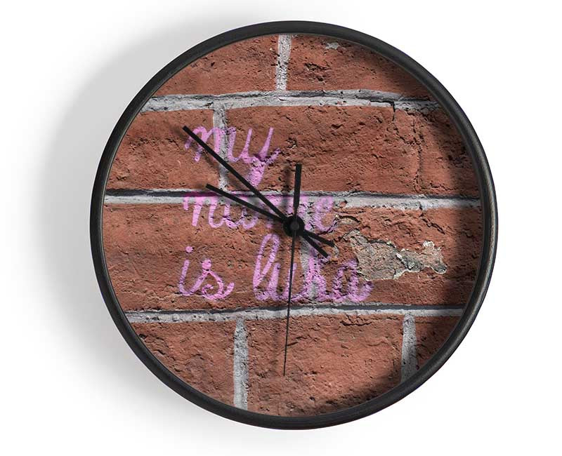 Handrawn street art Clock - Wallart-Direct UK
