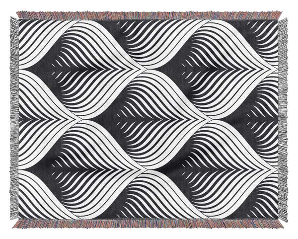 Staggered Leaf Shapes Woven Blanket