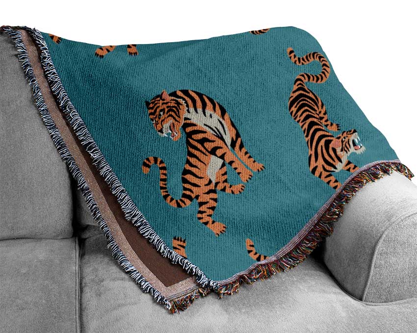 Turquoise Tiger Pattern Woven Blanket